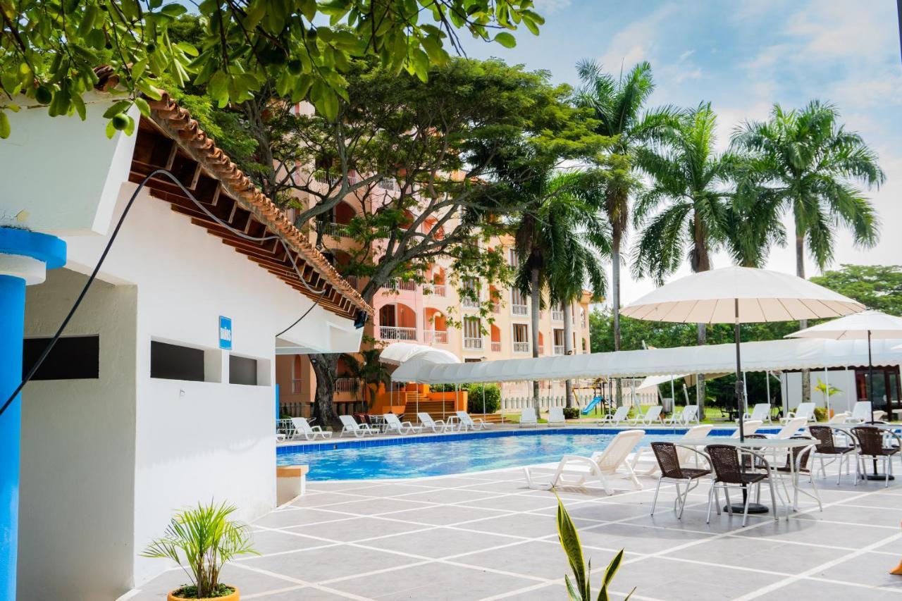 Hotel Penon Suites Girardot Extérieur photo
